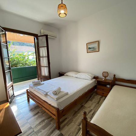 Hotel Pansion Vasso Áyios Nikítas Esterno foto