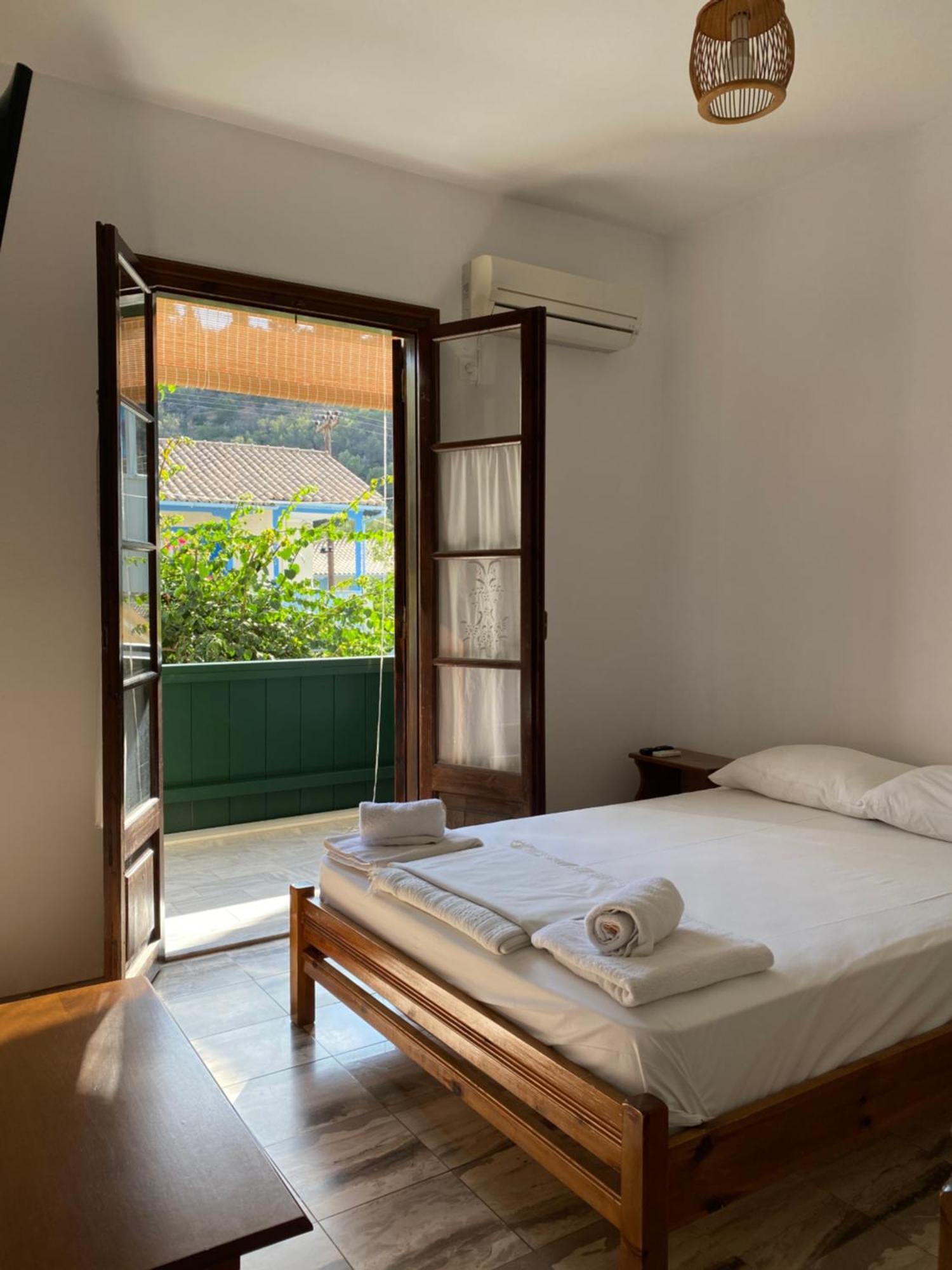 Hotel Pansion Vasso Áyios Nikítas Esterno foto
