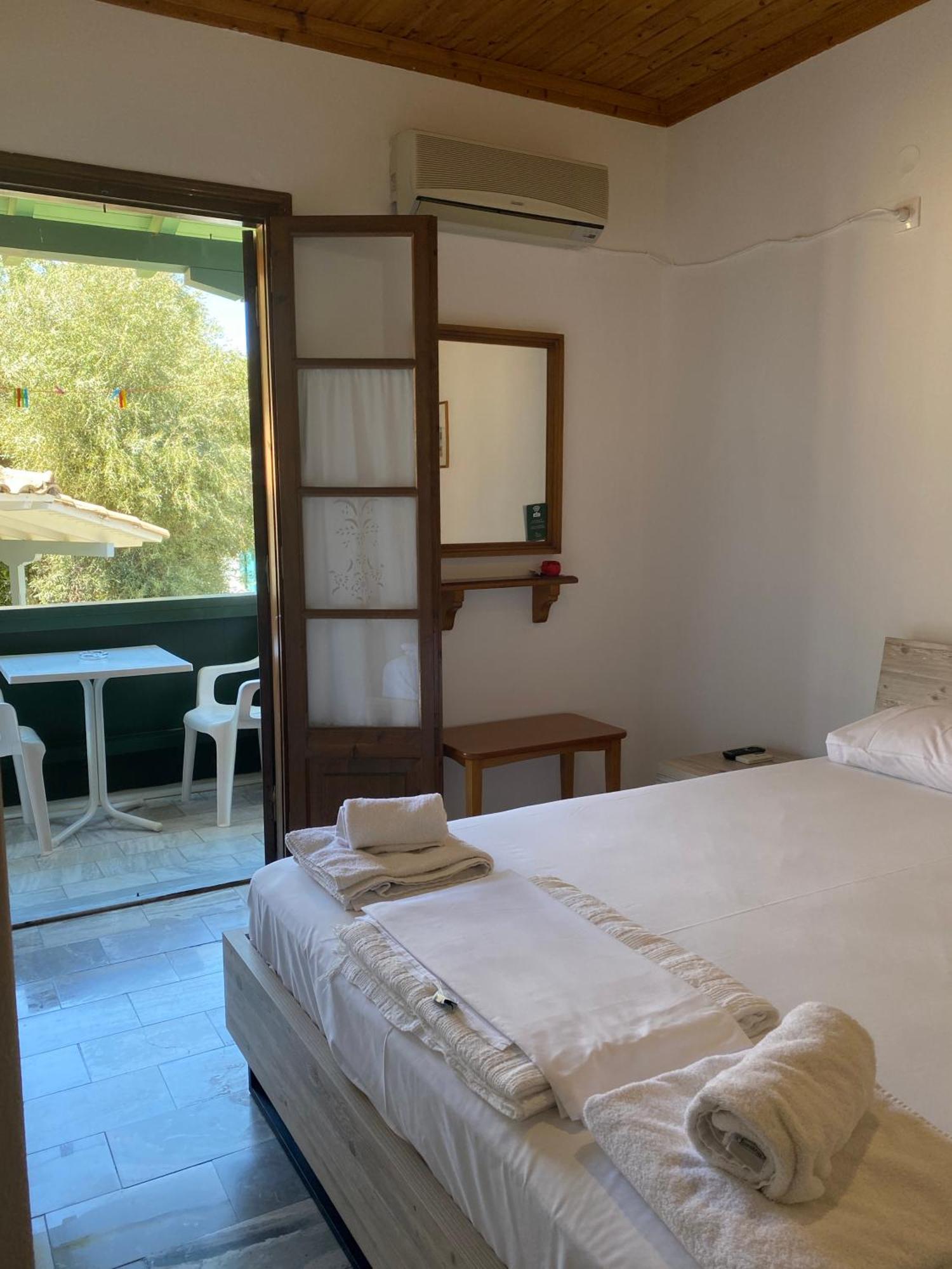 Hotel Pansion Vasso Áyios Nikítas Esterno foto